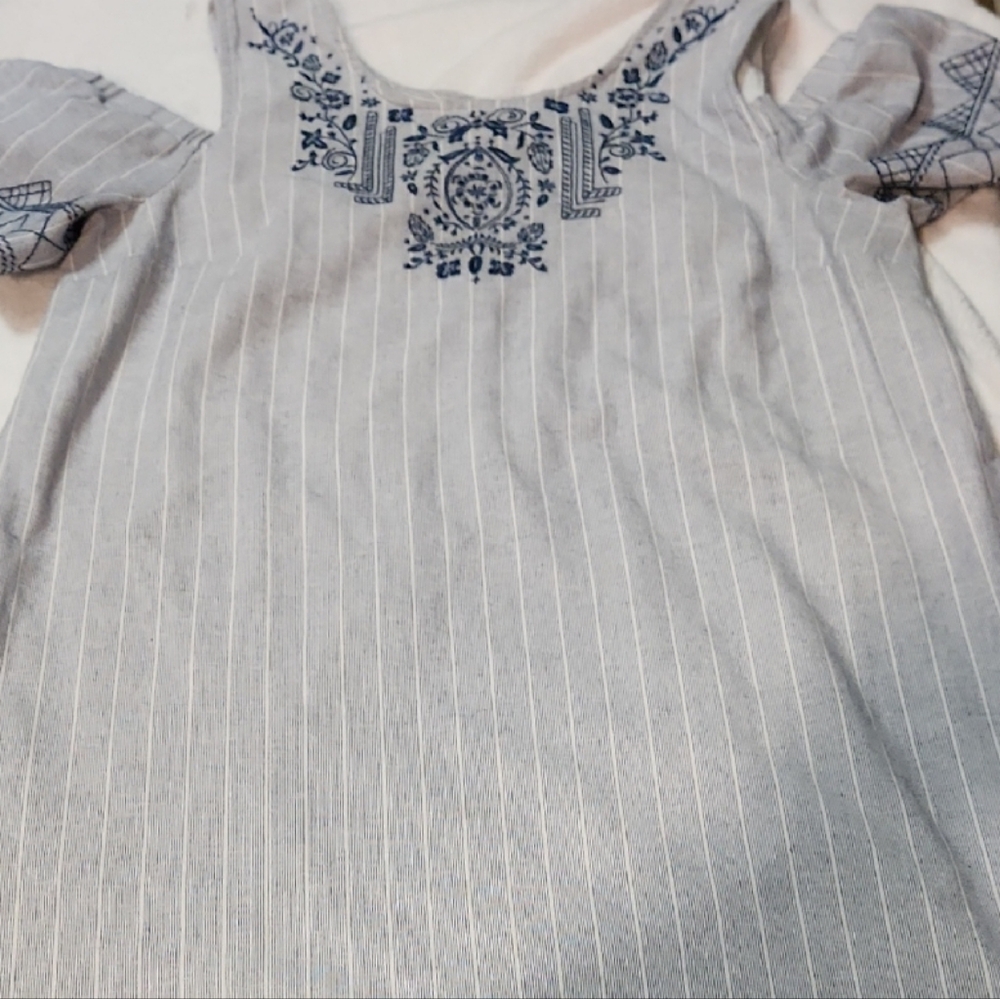 Knox Rose Blue and White Embroidered Dress